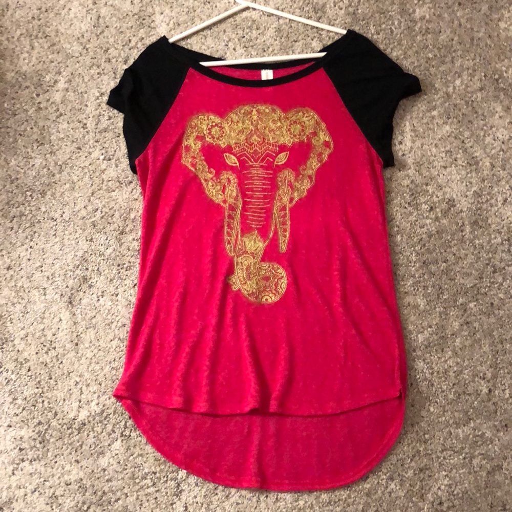Pink & black blouse gold elephant/NWOT